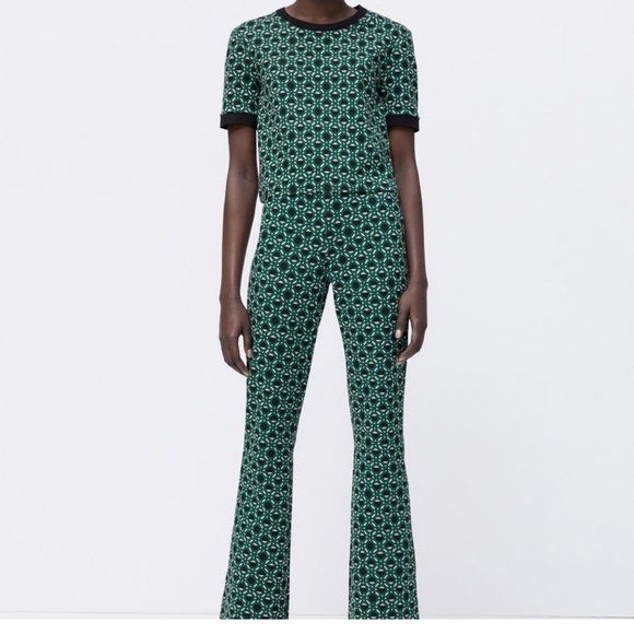 [ ZARA ] Retro Knit Flare Pants in White Black Green Geometric flare pants Sz Lg - Picture 1 of 5